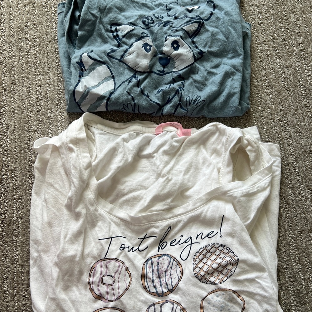 La Vie En Rose Blue and White Pajama Set